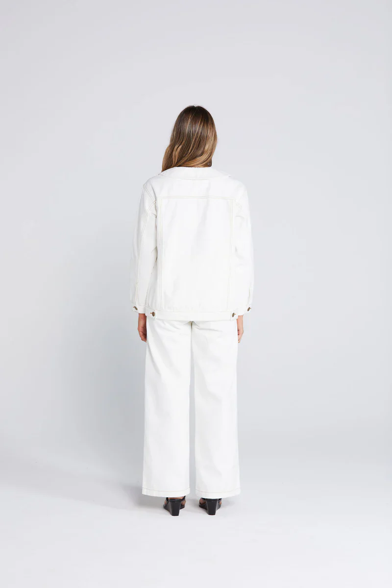 Bowtique Shacket - Off White - Image 4