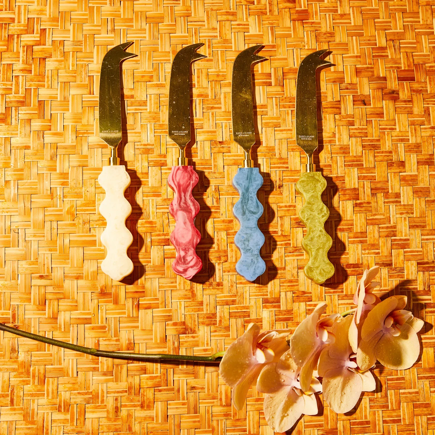 Coco Cheese Knife - Pearl - Image 3