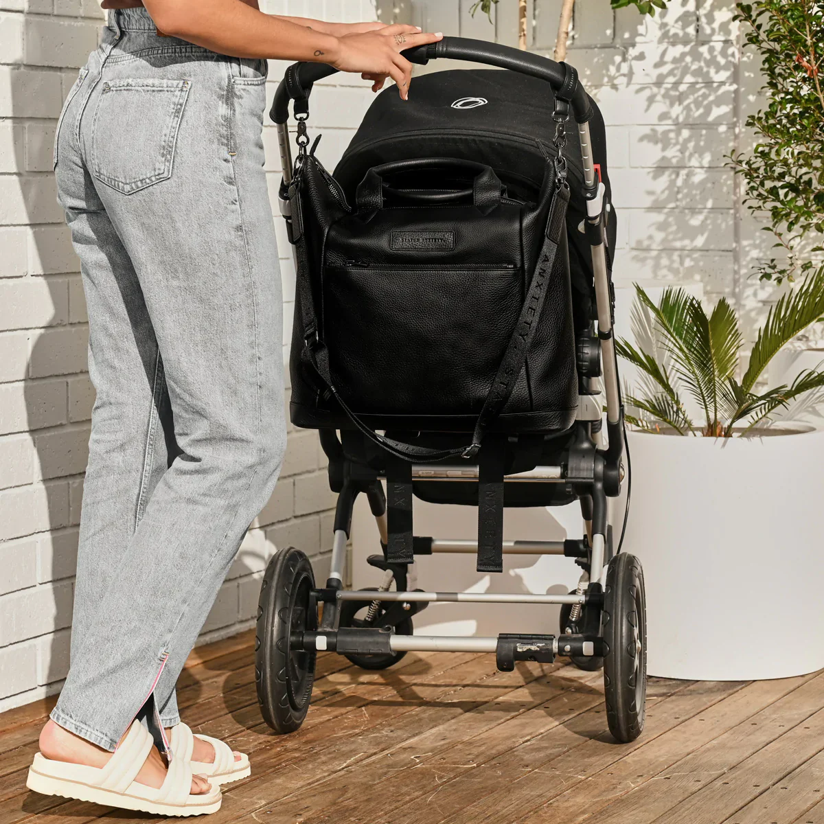 Comes In Waves Bag - Black - Image 2