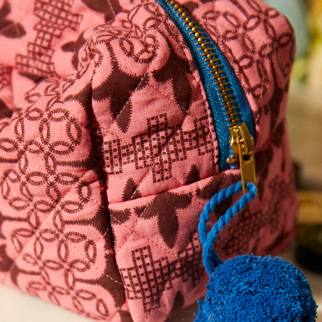 Esme Beauty Bag - Image 4