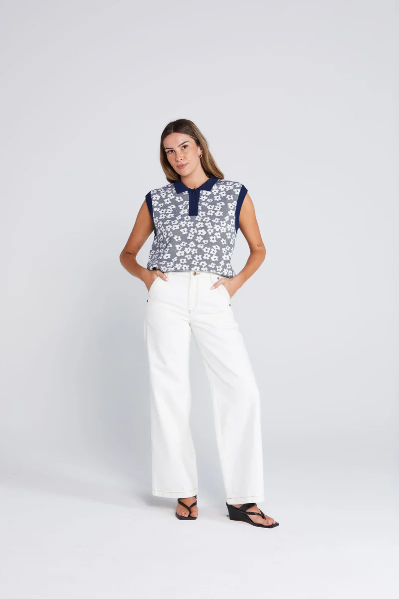 Fairway Flowers Polo - Bleached Navy - Image 3