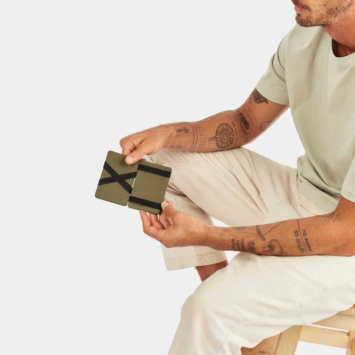 Flip Wallet - Khaki - Image 6