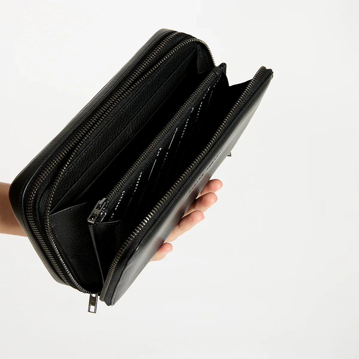 Home Soon Travel Case - Black - Image 10