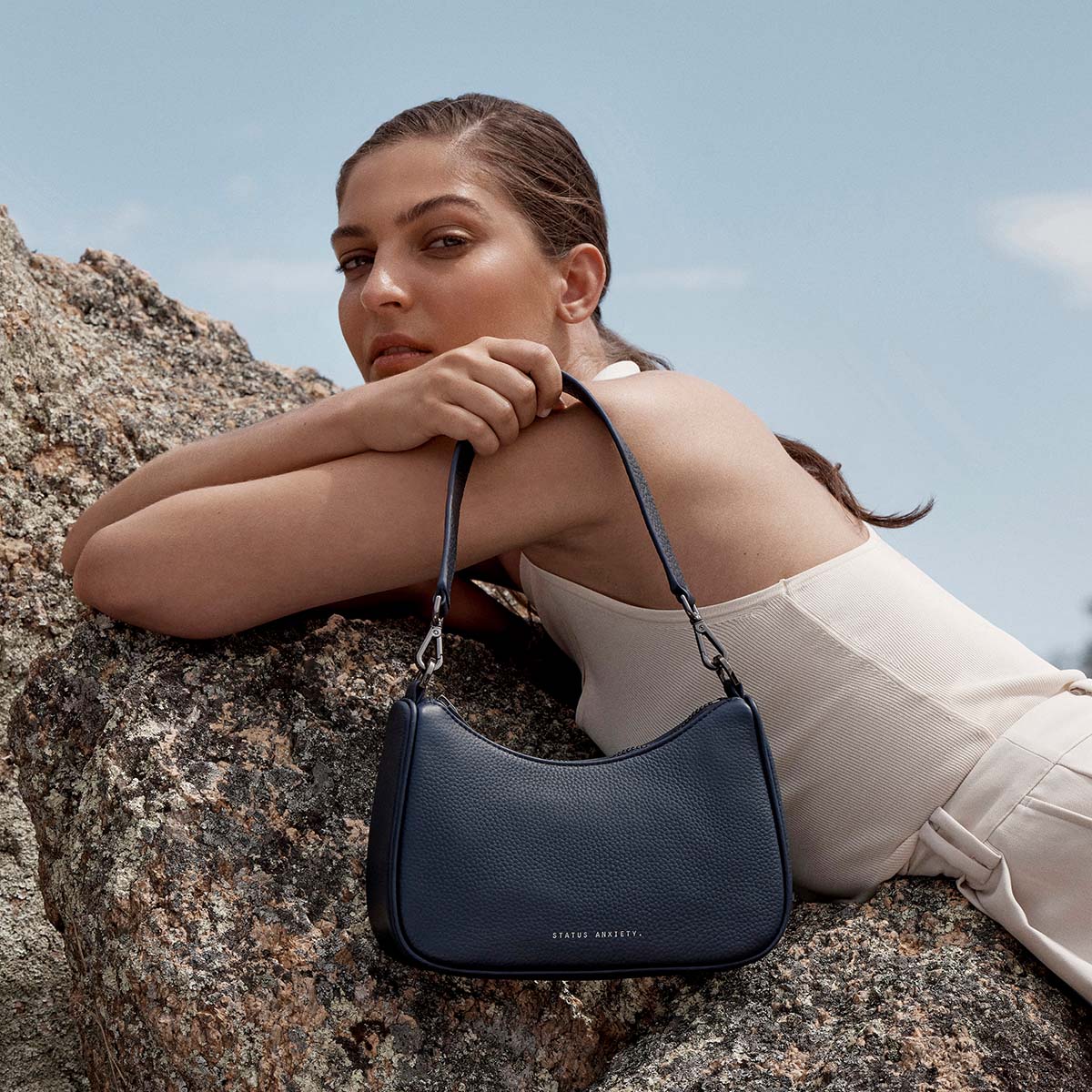 Look Both Ways Bag - Midnight Blue - Image 4