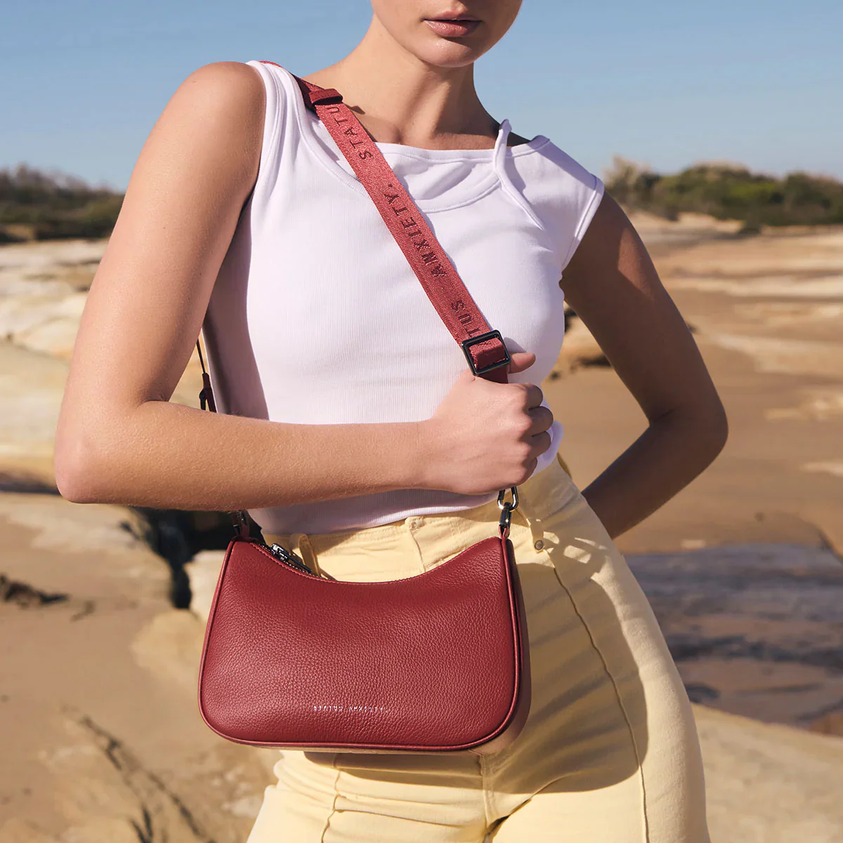Look Both Ways Bag - Rouge - Image 7