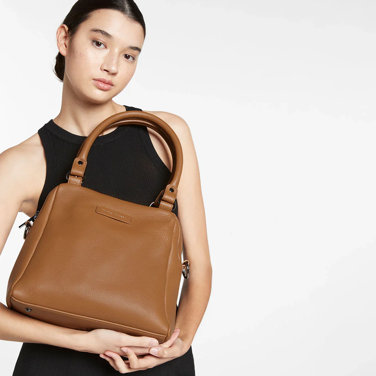 Last Mountains Bag - Camel - Image 6