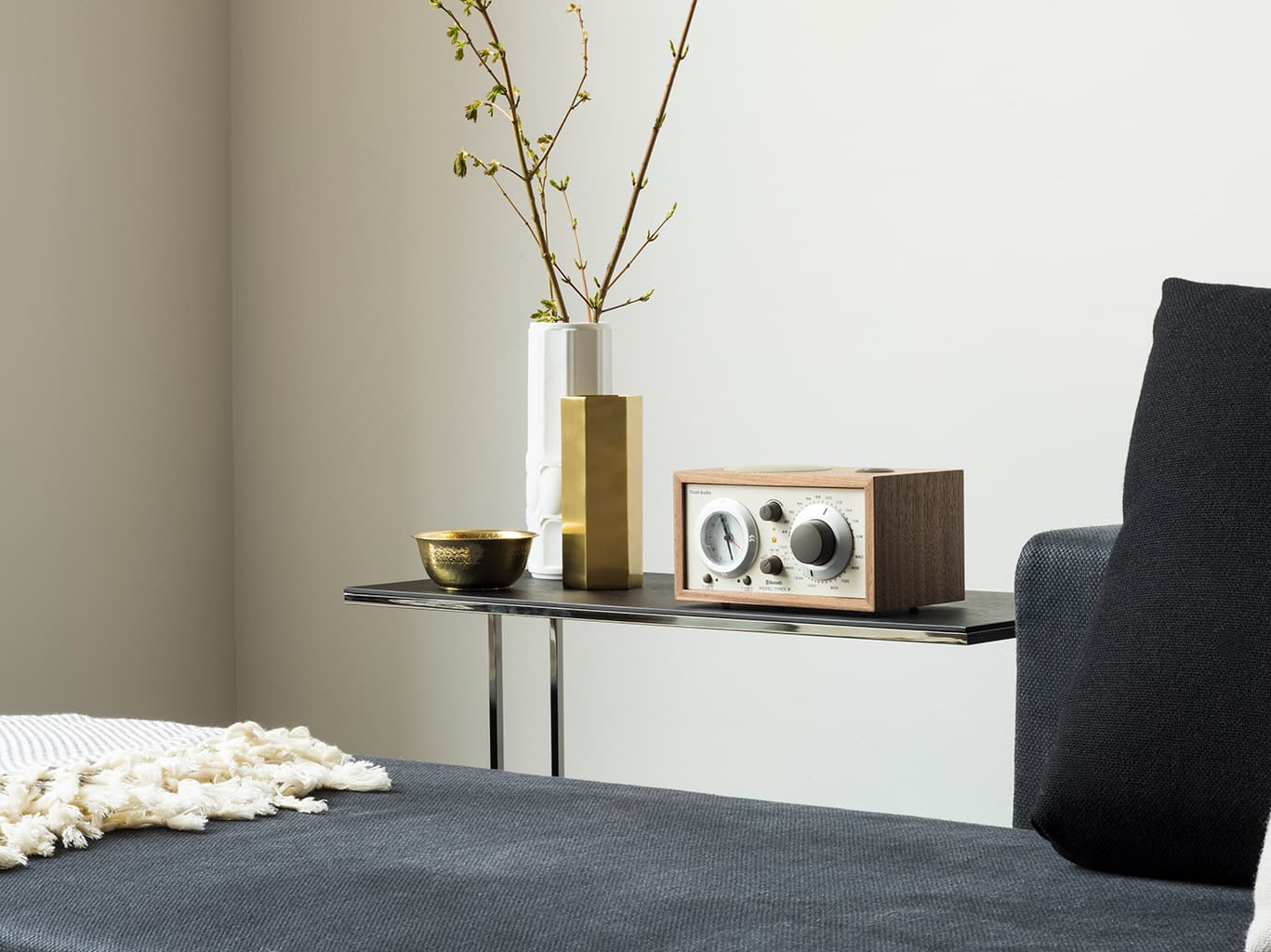 Model Three Clock Radio with Bluetooth - Image 6