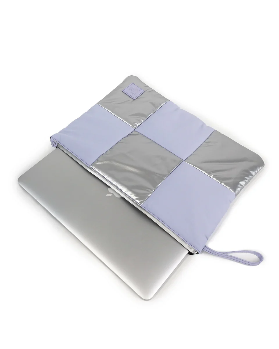 Puffy 16-Inch Laptop Case - Moondust - Image 4