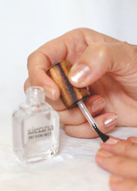Nail Glossy Top Coat - Image 2