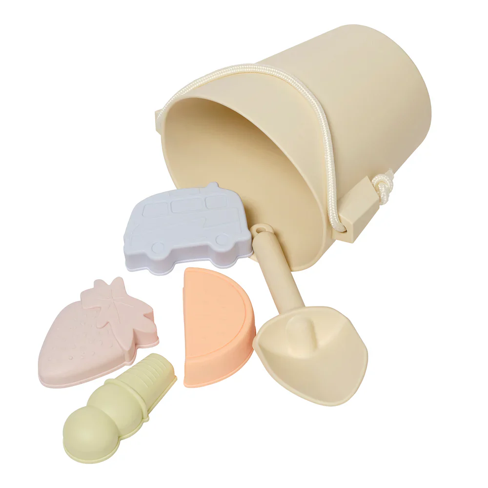 Silicone Bucket and Spade Set - Apple Sorbet