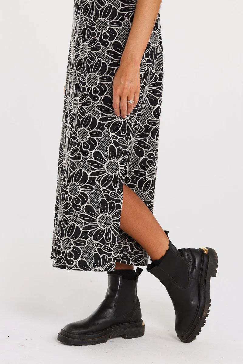 Slink Dress - Black Daisy - Image 4