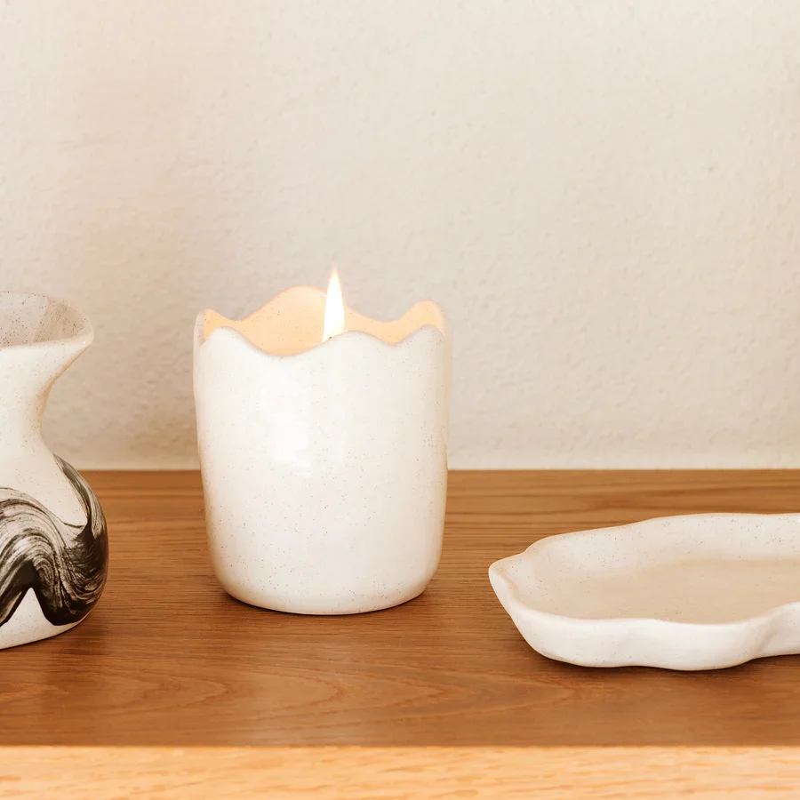Soy Candle - Vanilla Oud - Image 2