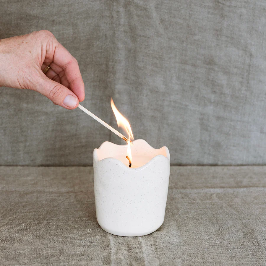 Soy Candle - Vanilla Oud - Image 3