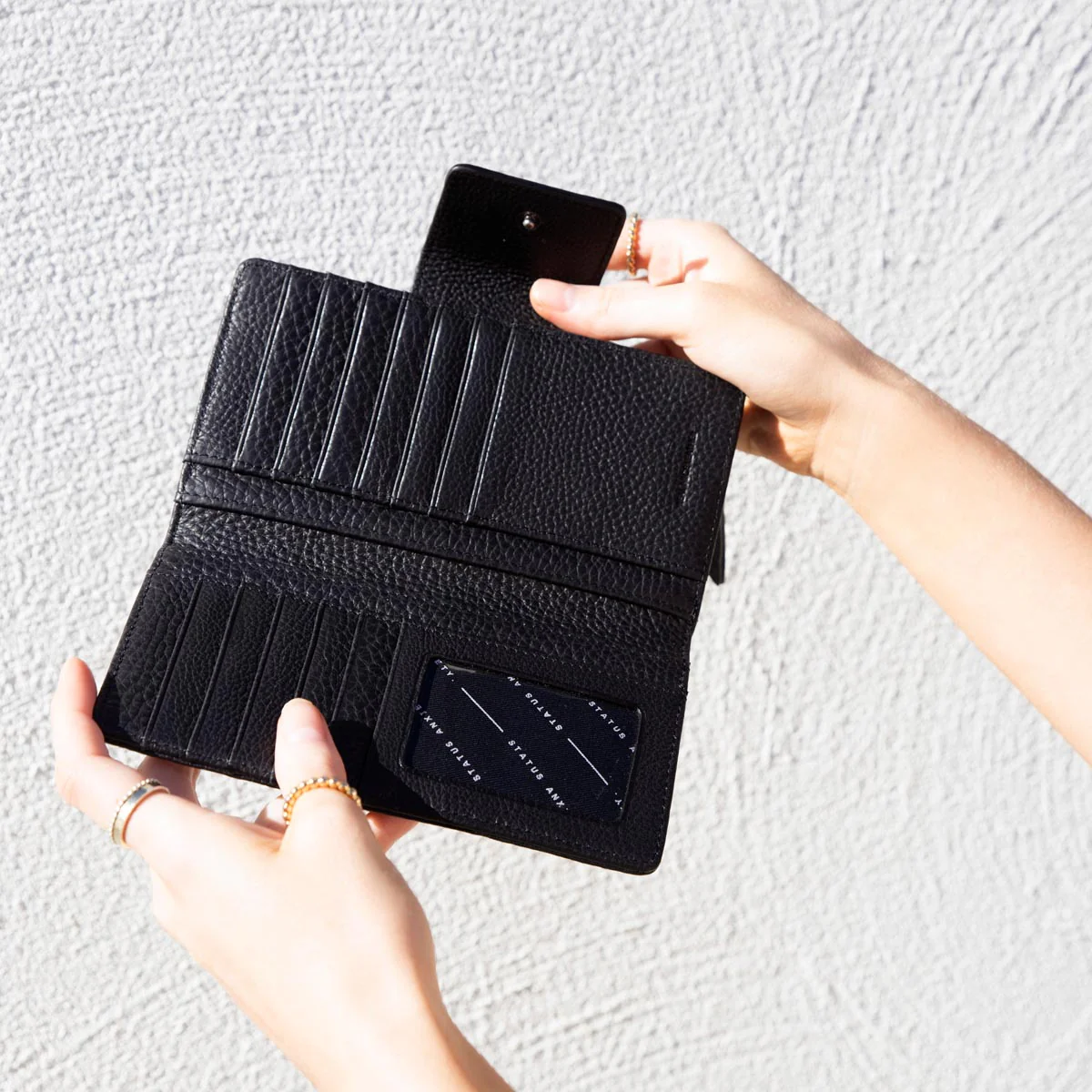 Ruins Wallet - Black - Image 5