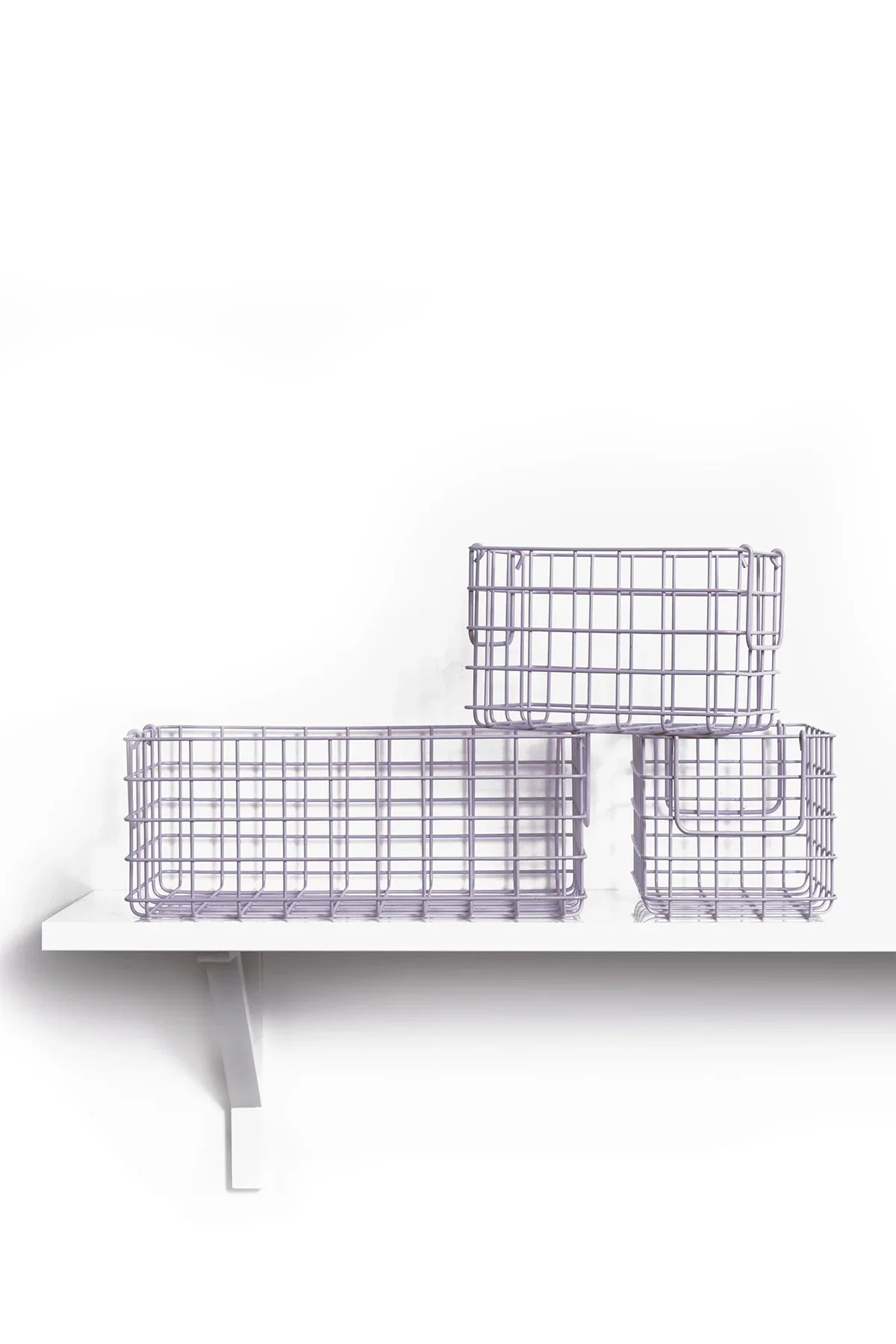 The Basket in Lilac - Image 3