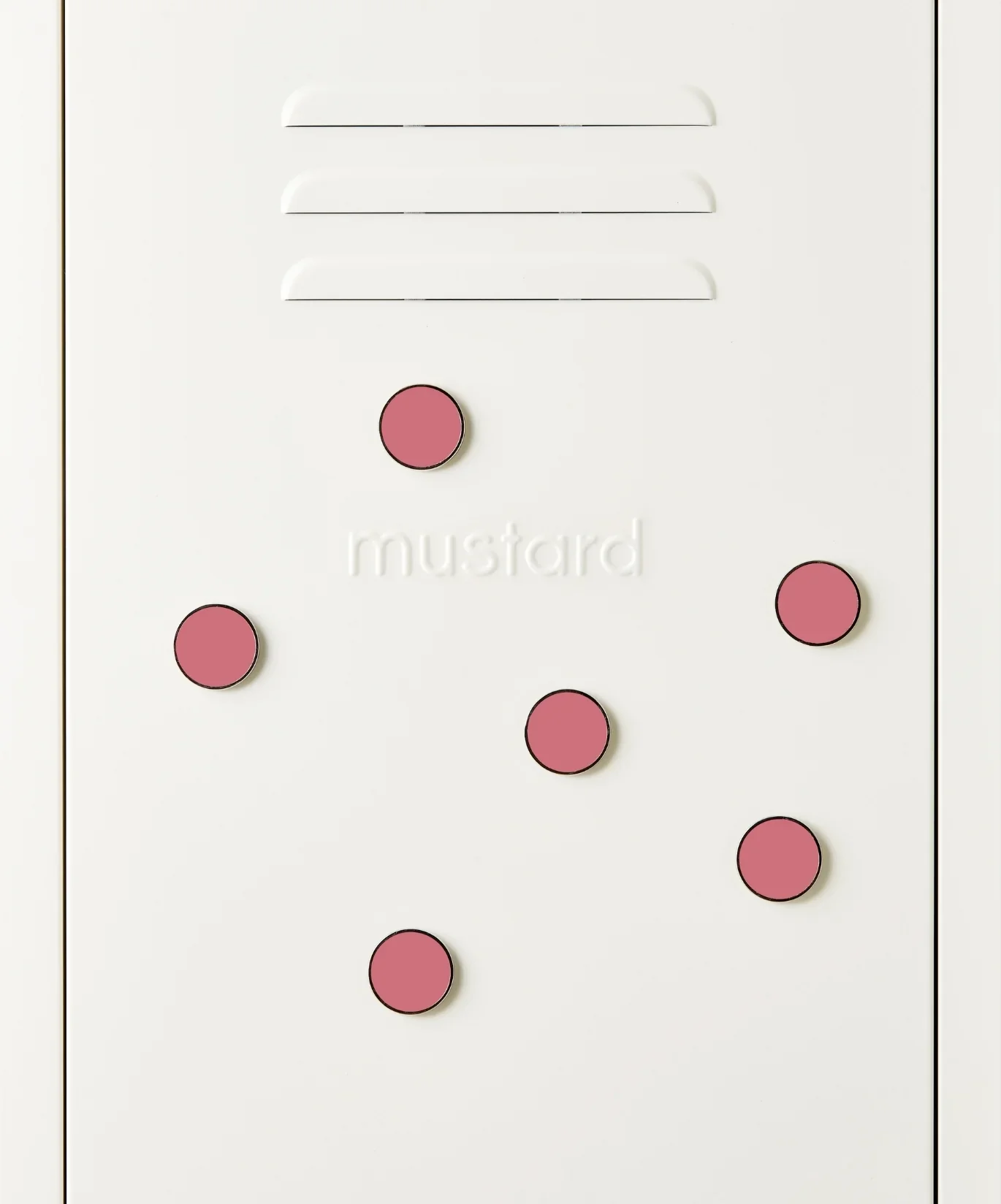The Buttons in Berry - Image 2