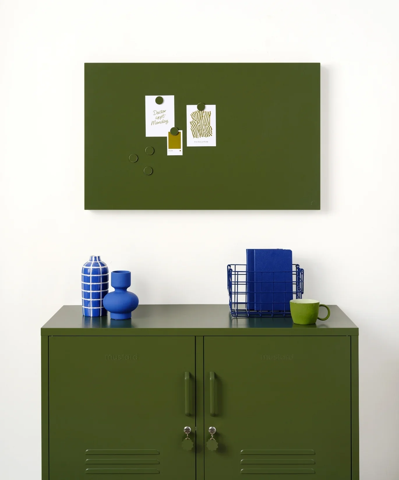 The Buttons in Olive - Image 3