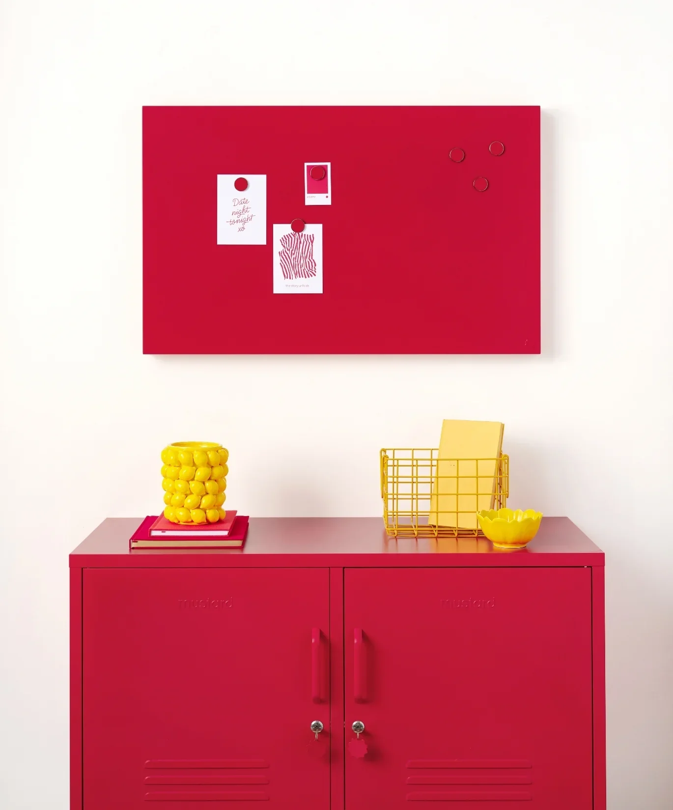 The Buttons in Poppy - Image 3