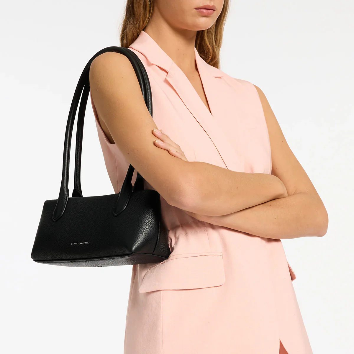 The Lost Bag - Black - Image 2
