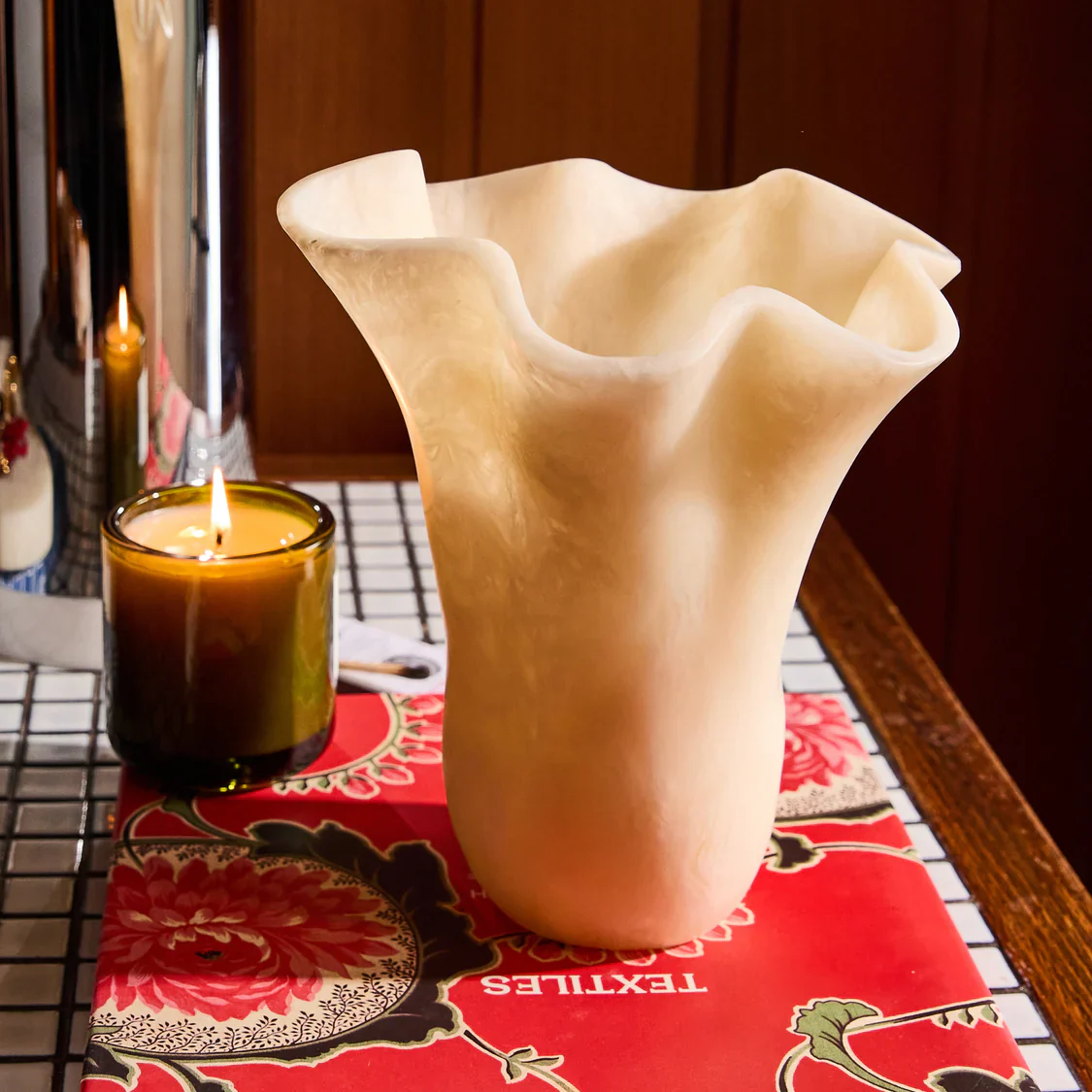 Violetta Vase - Pearl - Image 2