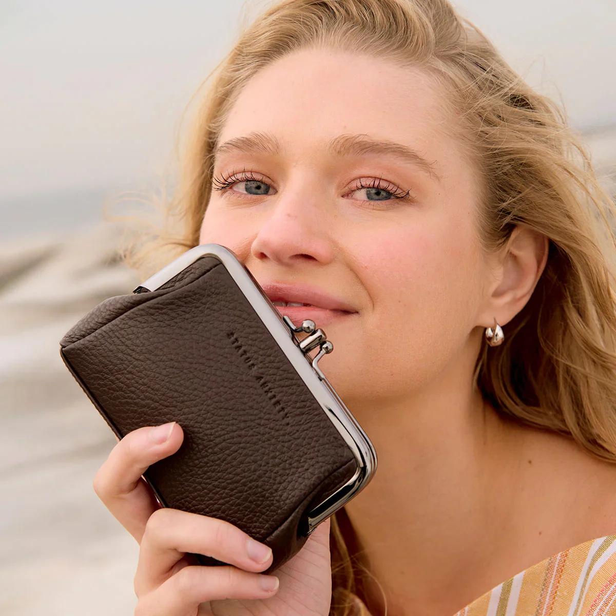 Volatile Wallet - Cocoa - Image 2