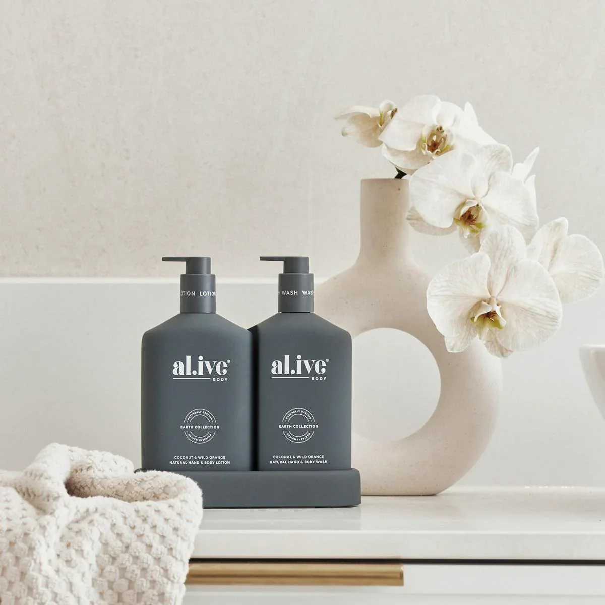 Bathroom Duo Wash + Lotion - Coconut & Wild Orange - Image 4