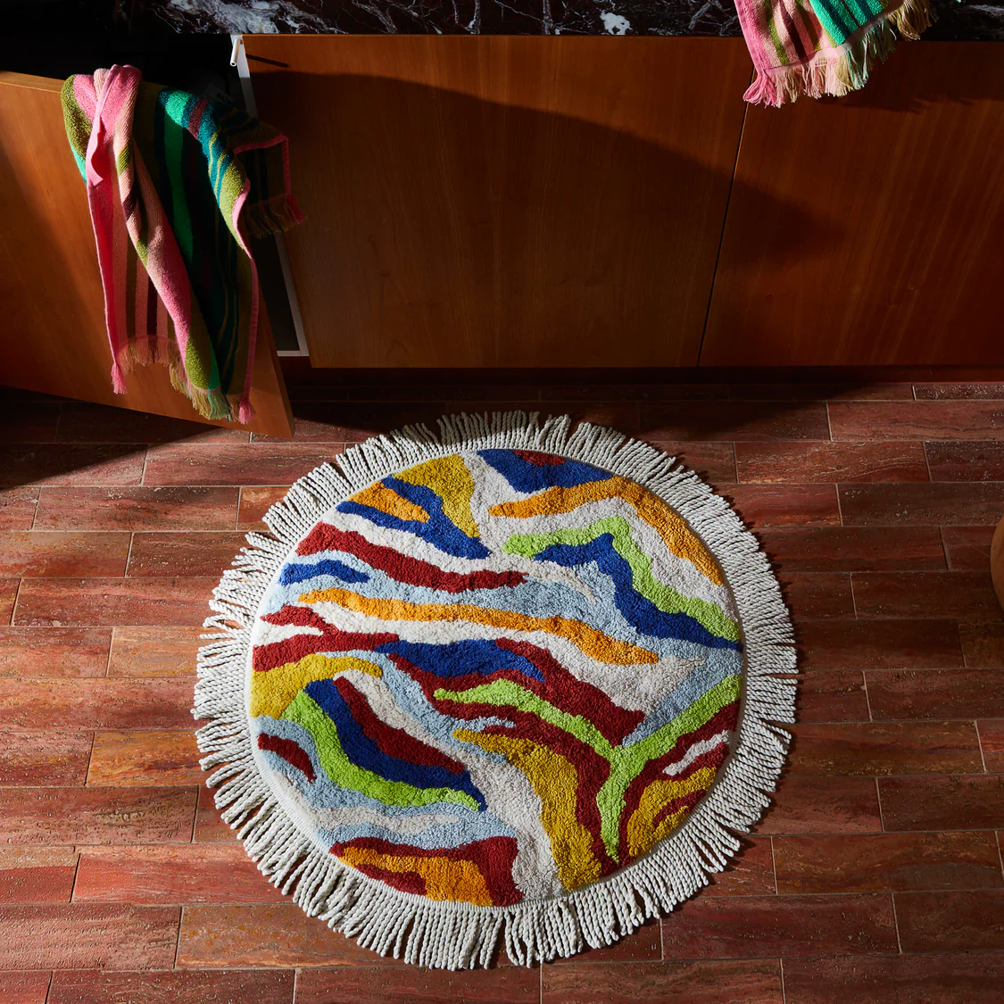 Zoi Round Bath Mat - Image 2